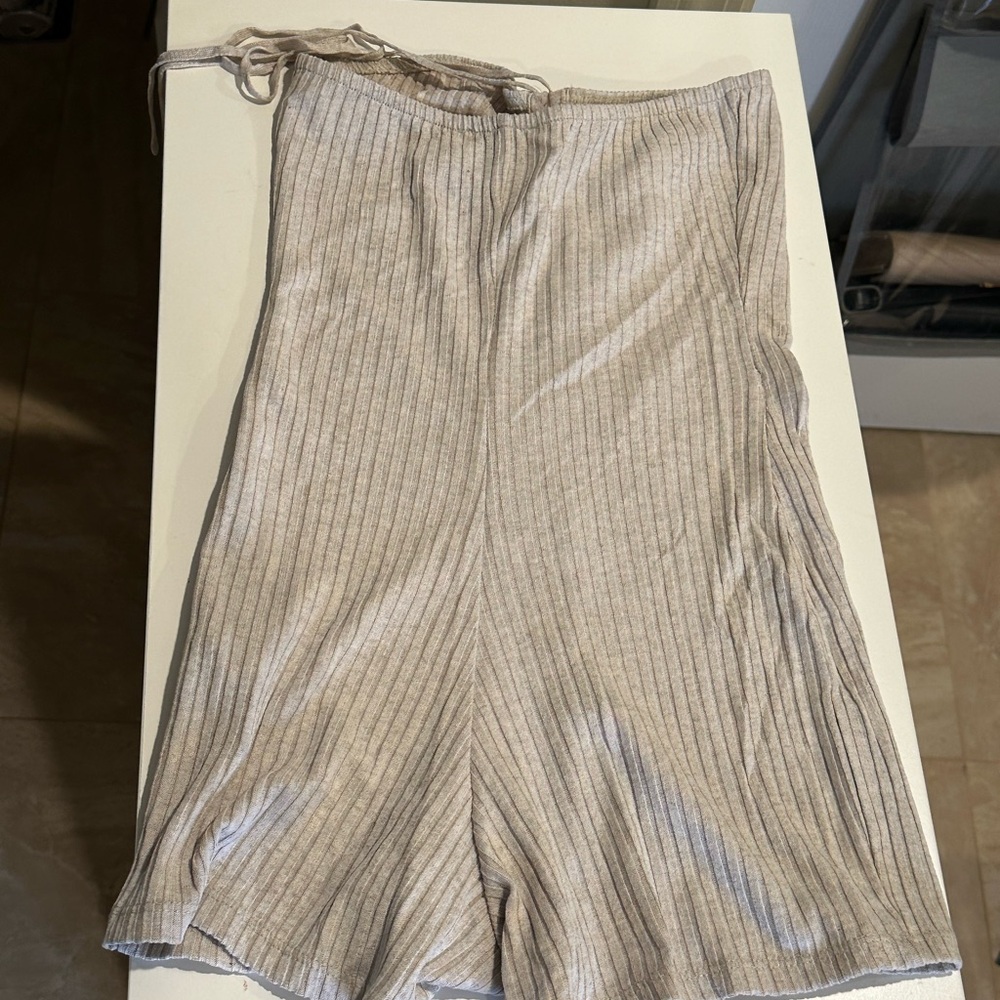 Zara Ribbed Beige Romper - Picture 2 of 4